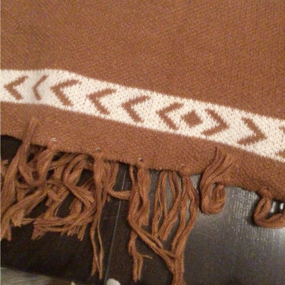 NEW! 1 Left 🪶Boho caramel fringe wrap cardigan - Picture 10 of 13